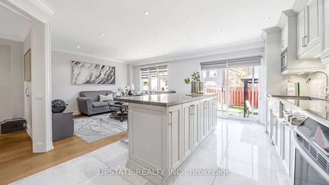 6 Mannel Cres, House other with 6 bedrooms, 4 bathrooms and 4 parking in Brampton ON | Image 20