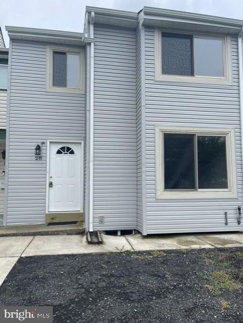 28 Candlewick Ct, NEW CASTLE, DE, 19720-3924 | Card Image