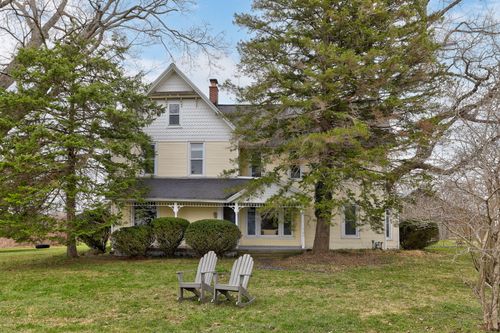 2135 68th St, Fennville, MI, 49408-8604 | Card Image