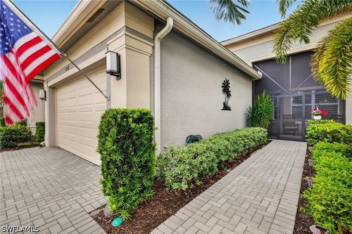 16459 Orinda Way, BONITA SPRINGS, FL, 34135-9134 | Card Image