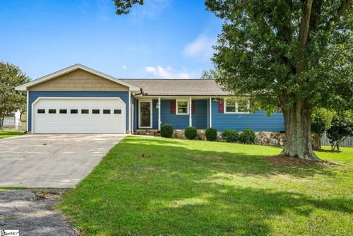 105 Stonehaven Dr, Anderson, SC, 29625-5252 | Card Image