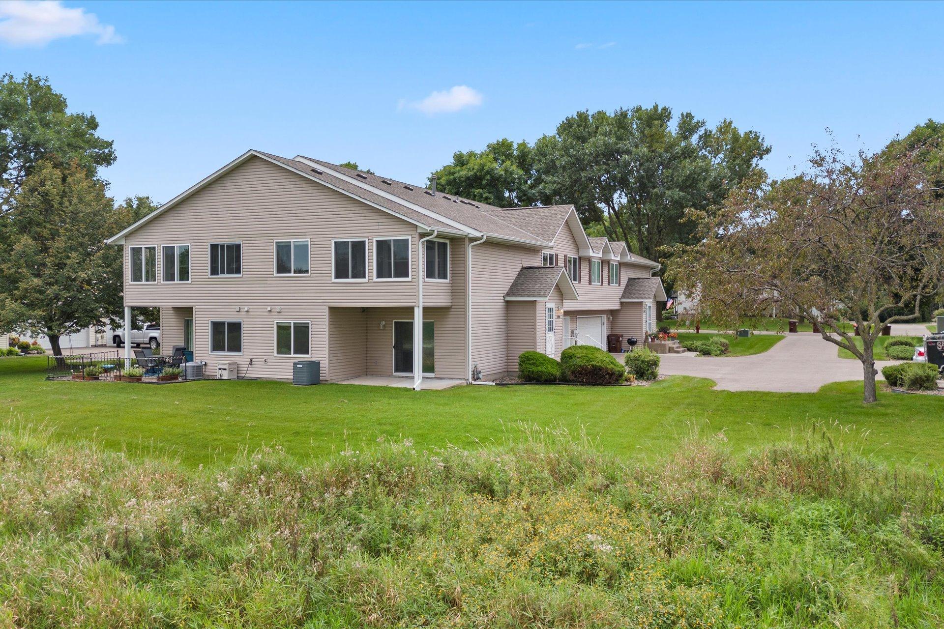 Gershwin Ln, Saint Paul, MN 55128