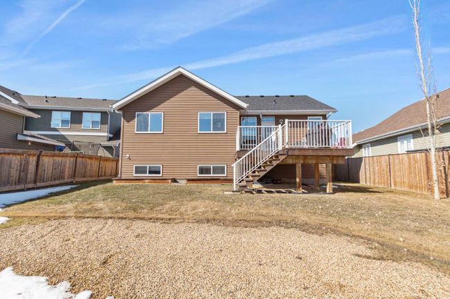 7029 Cobb Street, Home with 5 bedrooms, 3 bathrooms and 4 parking in Lacombe AB | Image 4