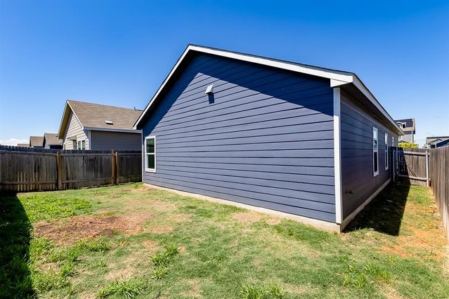 View of side of home | Image 26