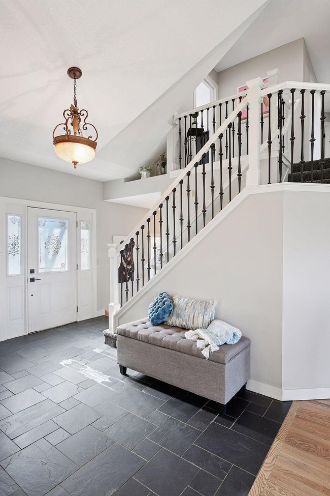 Light Filled & Inviting | Image 6