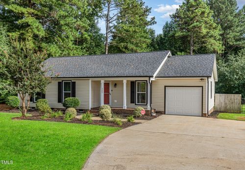 3205 Banks Rd, Raleigh, NC, 27603-9686 | Card Image
