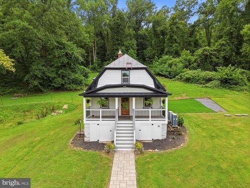13413 Mountain Rd, LOVETTSVILLE, VA, 20180-2816 | Card Image