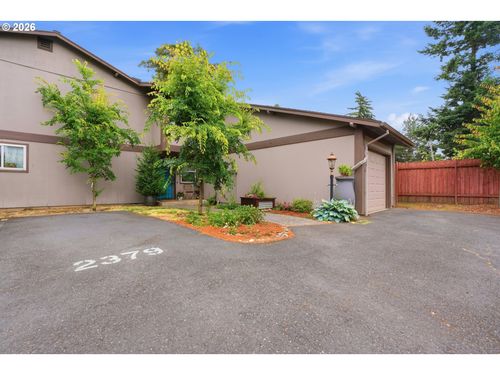 2379 Se 112th Ave, Portland, OR, 97216 | Card Image