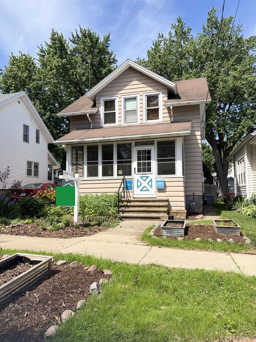 182 Ryan St, Madison, WI, 53704-5852 | Card Image