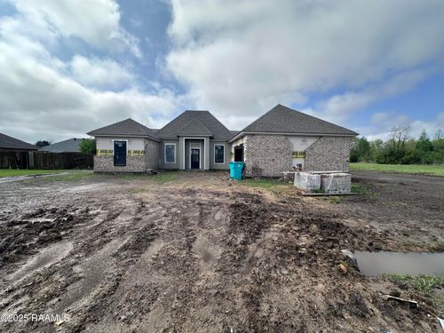 153 Squirrell Ln, Sunset, LA, 70584-6227 | Card Image