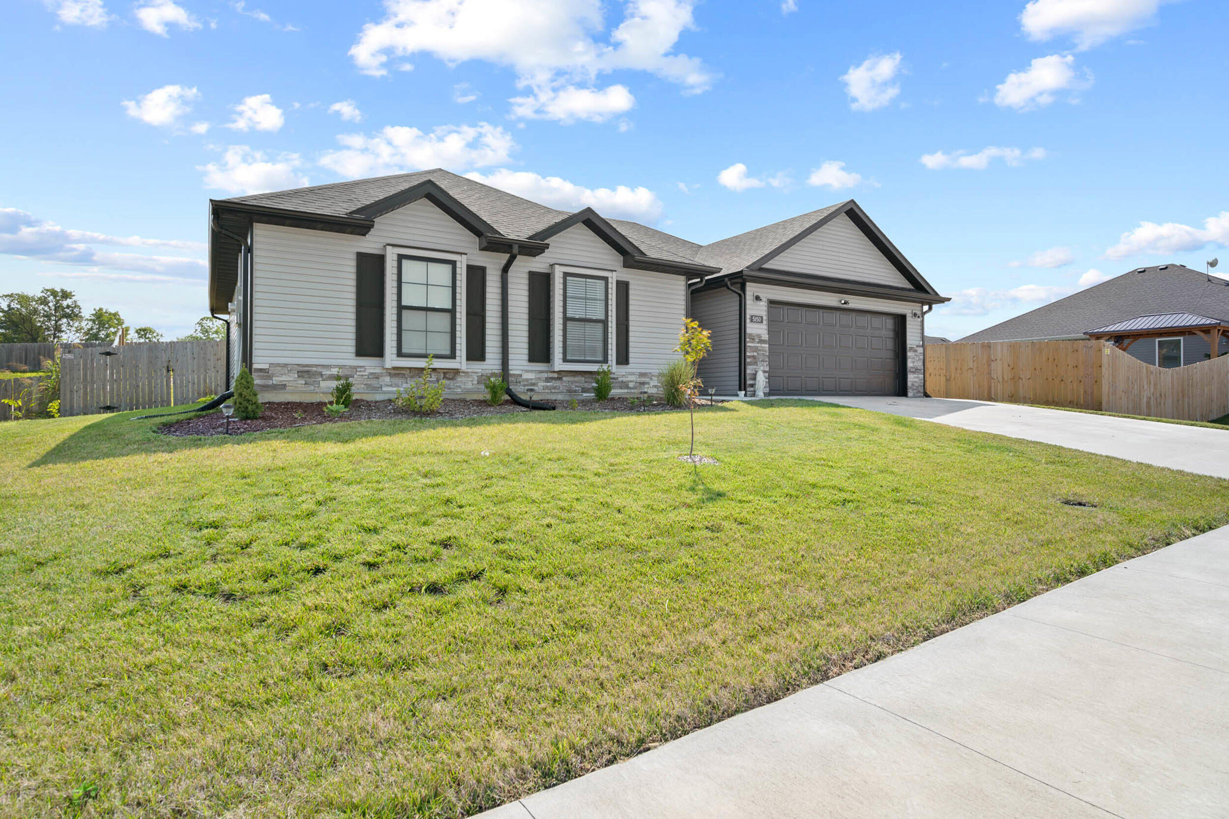Sicily Dr, Columbia, MO 65202