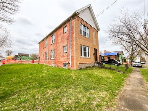 7-9 Vose St, Rochester, NY, 14605-1339 | Card Image