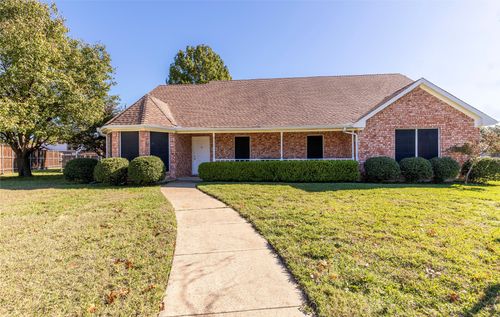 4924 Westcreek Ln, Sachse, TX, 75048-4302 | Card Image