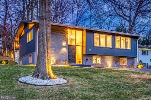 1717 Valley Ave, MCLEAN, VA, 22101-4721 | Card Image