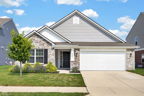 1453 Willow Tree Ln, Sheridan, IN, 46069-1395 | Card Image