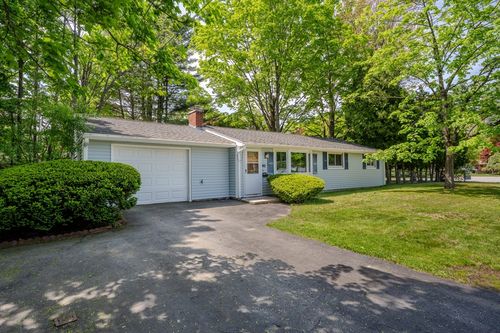 60 Brooks St, Maynard, MA, 01754-2234 | Card Image