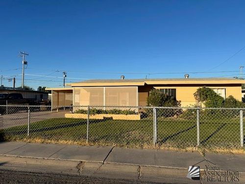 2542 S Mary Ave, Yuma, AZ, 85365-3007 | Card Image