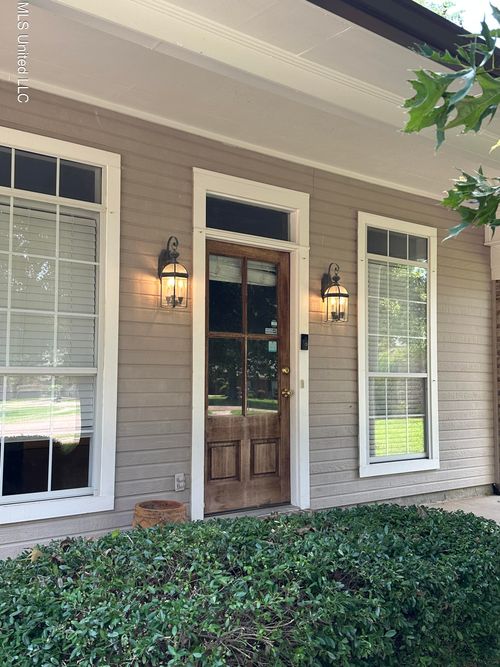 125 Channing Cir, Canton, MS, 39046-5510 | Card Image