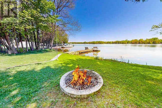 622469 Sideroad 7 Sideroad, House other with 2 bedrooms, 1 bathrooms and 6 parking in Chatsworth ON | Image 4