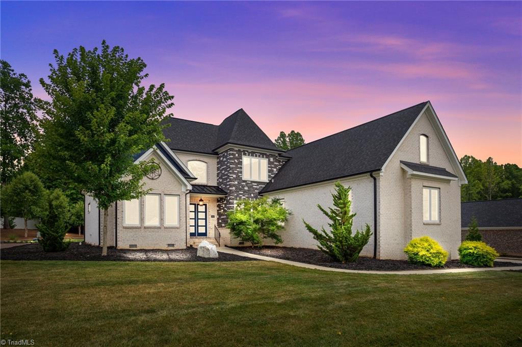 Briar Hollow Ln, Belews Creek, NC 27009
