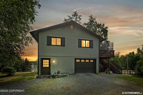 663 N Knob Hill Ct, Big Lake, AK, 99623-9661 | Card Image