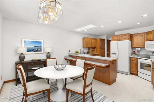 9307 Hill Rd, Swartz Creek, MI, 48473-1015 | Card Image