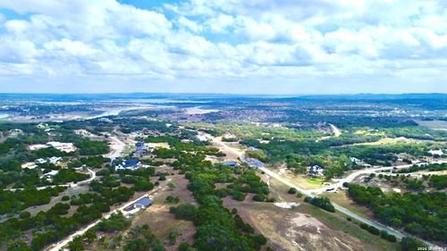 1712 Demi John Bend Rd, Canyon Lake, TX, 78133-5911 | Card Image
