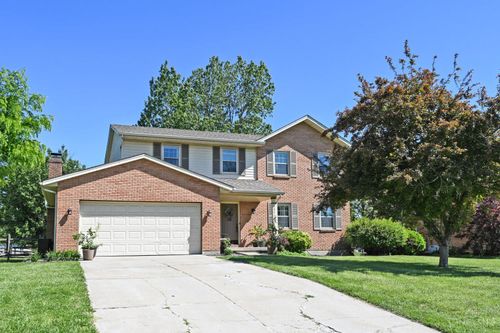6882 Devon Dr, Middletown, OH, 45044 | Card Image