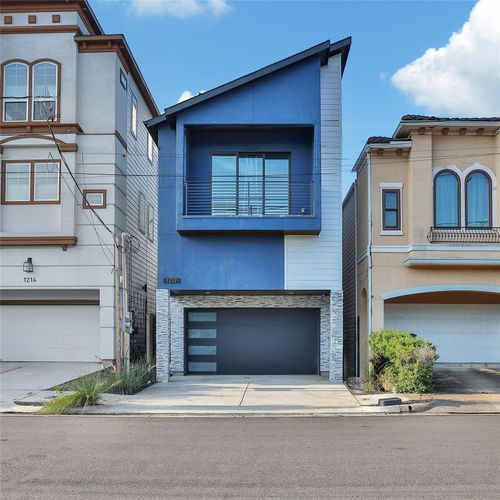 1212 E 29th St, Houston, TX, 77009-1116 | Card Image