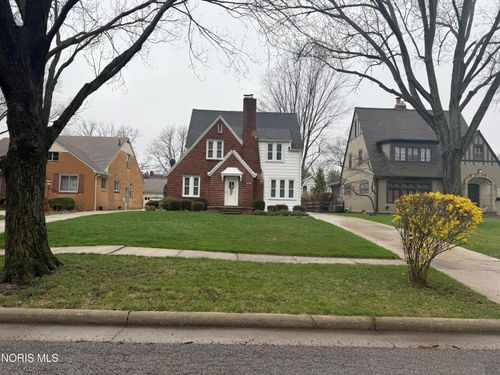 2339 Pemberton Dr, Toledo, OH, 43606-3148 | Card Image