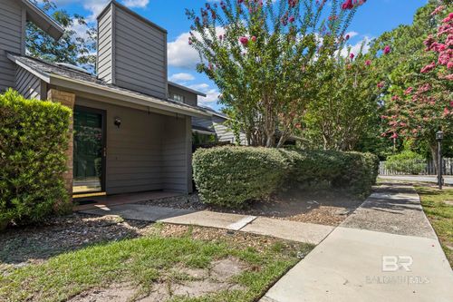 e2-389 Clubhouse Drive, Gulf Shores, AL, 36542 | Card Image