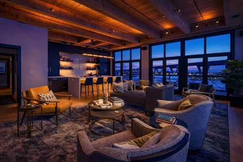 316-601 E Erie Street, Milwaukee, WI, 53202 | Card Image