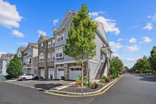 1 Barrister St, Clifton, NJ, 07013-2665 | Card Image