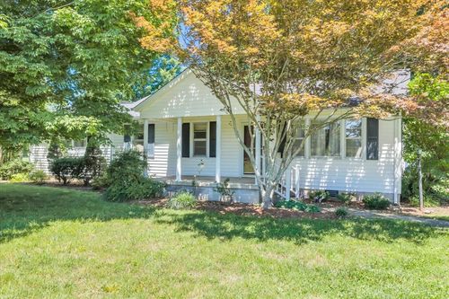 2898 Blanton Chapel Rd, Manchester, TN, 37355-4104 | Card Image