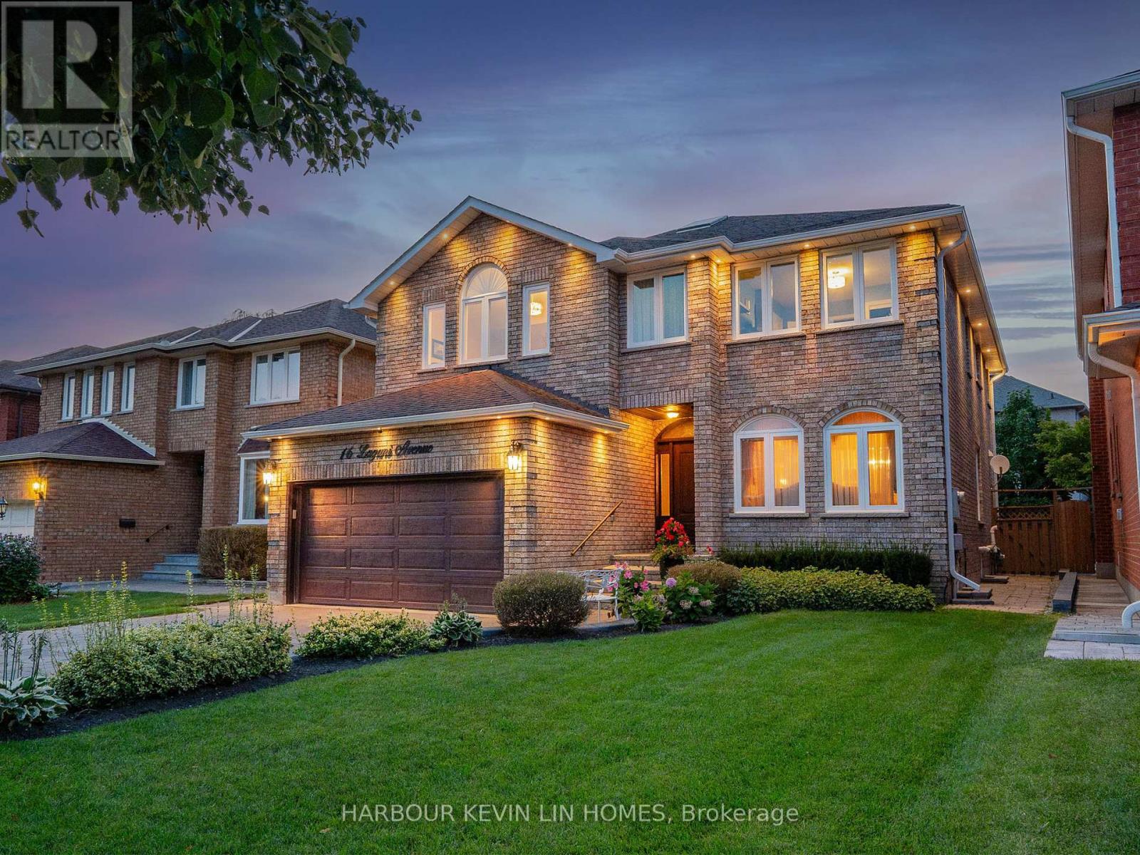 16 Lagani Ave, For Sale in Richmond Hill Zoocasa