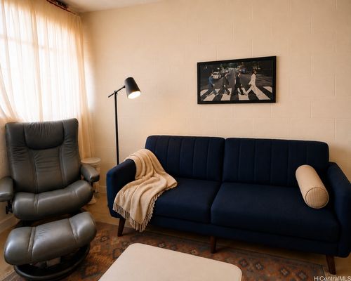 307-1867 Kaioo Dr, Honolulu, HI, 96815-1051 | Card Image