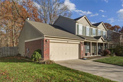 15459 Brookside Dr, Van Buren Twp, MI, 48111-5187 | Card Image