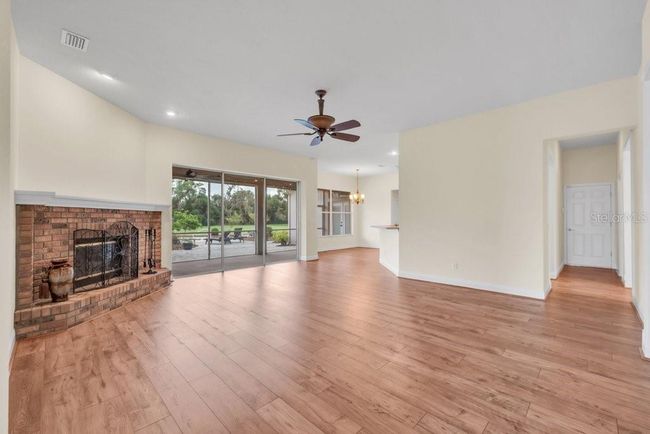 10510 Lithia Estates Dr, House other with 3 bedrooms, 2 bathrooms and null parking in LITHIA FL | Image 14