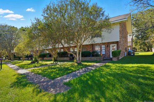 apt-h-17065 Wax Rd, Greenwell Springs, LA, 70739-5039 | Card Image