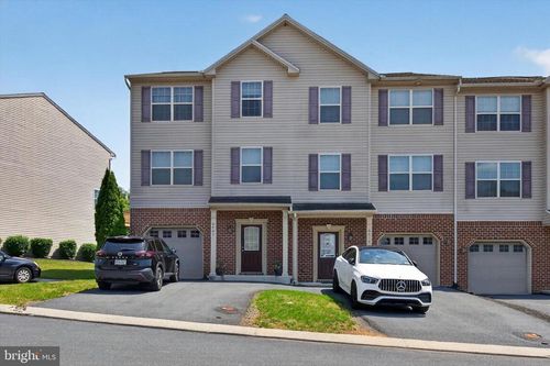 6421 Creekbend Drive, MECHANICSBURG, PA, 17050 | Card Image