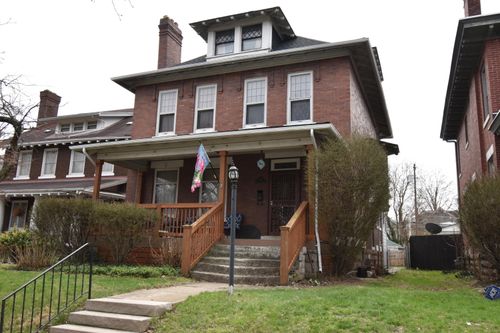 1815 Franklin Park S, Columbus, OH, 43205-2219 | Card Image