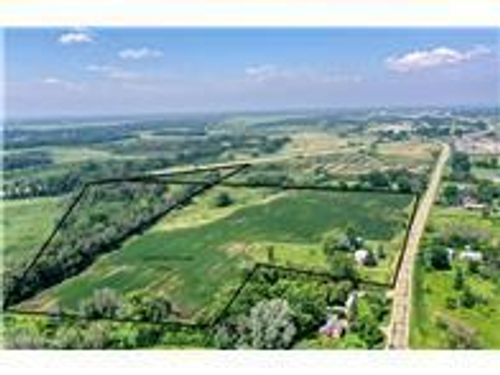 8225 20th Ave, Lino Lakes, MN, 55038-8758 | Card Image