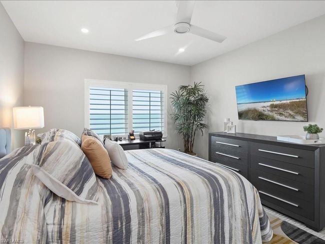 B305 - 1036 S Collier Blvd, Condo with 3 bedrooms, 3 bathrooms and 1 parking in MARCO ISLAND FL | Image 29