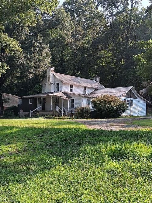 1845 Nc 8 And 89 Hwy N, Danbury, NC, 27016-7363 | Card Image