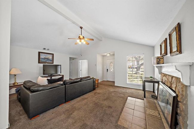22303 Acorn Chase Dr, House other with 4 bedrooms, 2 bathrooms and 2 parking in Spring TX | Image 10