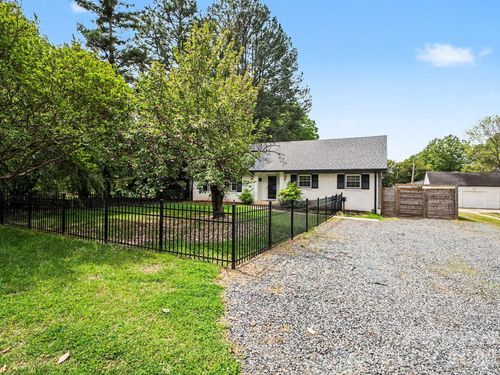 782 Union St S, Concord, NC, 28025-5639 | Card Image