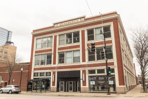 apt-312-2000 Michigan Ave, Chicago, IL, 60616-4750 | Card Image