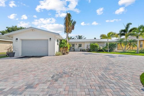 726 Se Seahouse Drive, Port St. Lucie, FL, 34983 | Card Image