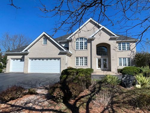 2078 Bluestem Pkwy, Lynwood, IL, 60411-8552 | Card Image