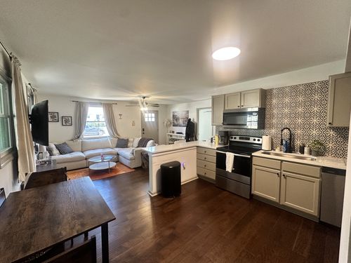 913 Morrow Rd, Nashville, TN, 37209-1930 | Card Image